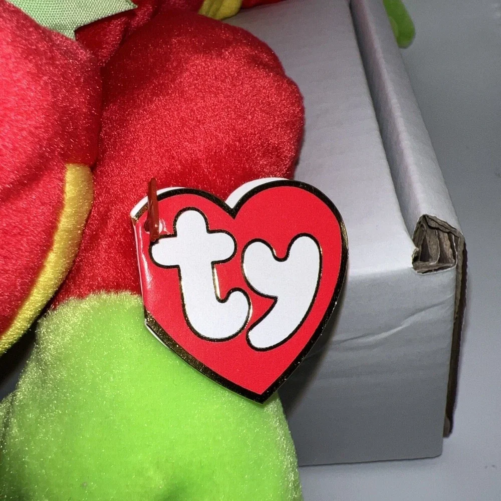 Vintage 1998 Ty Ribbit Pillow Pal Red and Green Frog‎ 15'' plush -Stuffed Animal